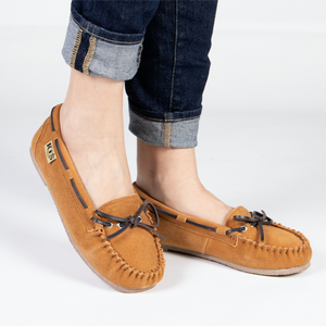 LADIES UNLINED MOCCASIN - Cloud Nine Sheepskin