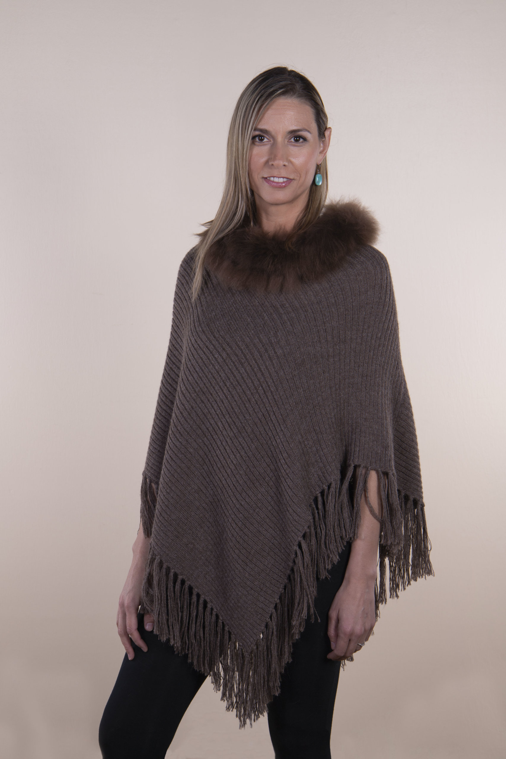 Fur 2025 trim poncho
